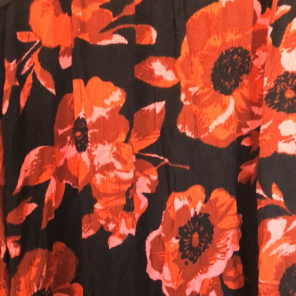 Volcom sundress - Picture 2 of 3